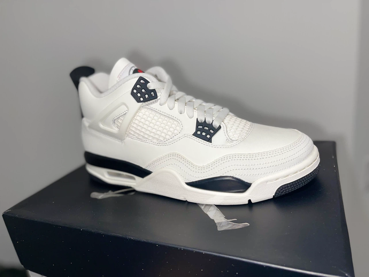 🔥Nike Air Jordan 4 Retro OG FC Sneakers 🔥
