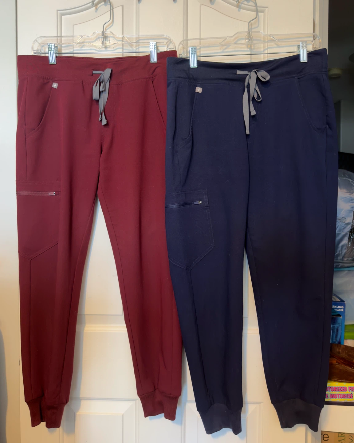 FIGS Scrub Pants Jogger Style PETITE size Small - photo 3