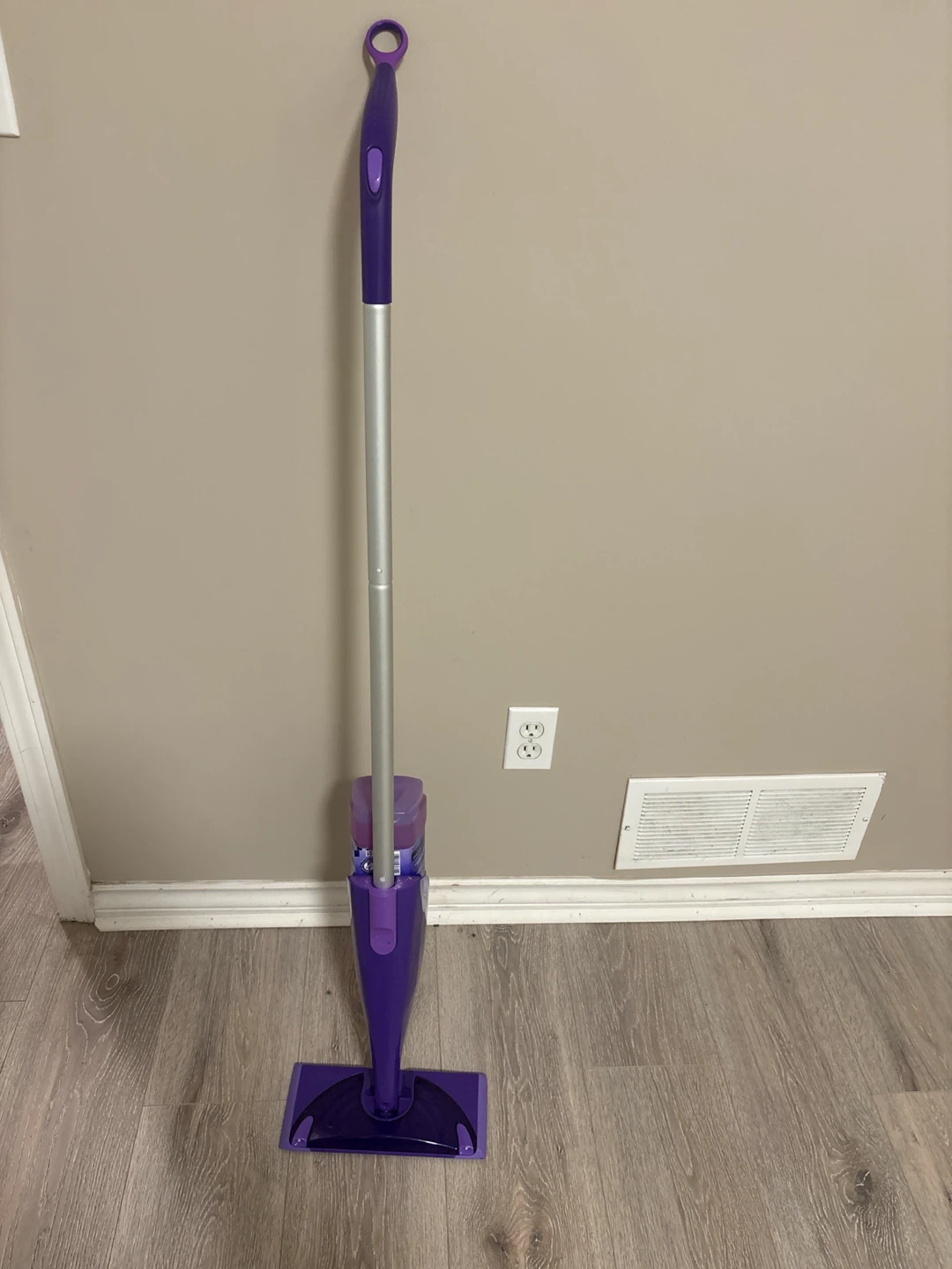 Swiffer WetJet Floor Cleaner Mop - photo 5