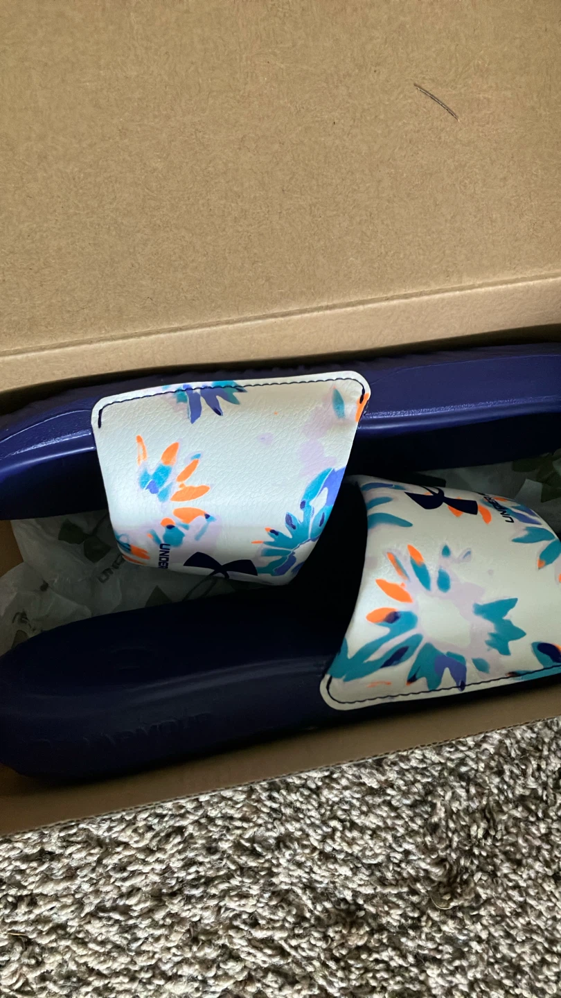 Under Amour Slides