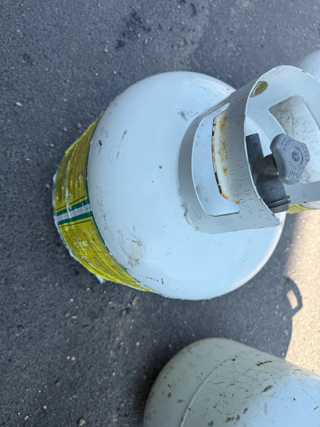 Propane Tanks - photo 2