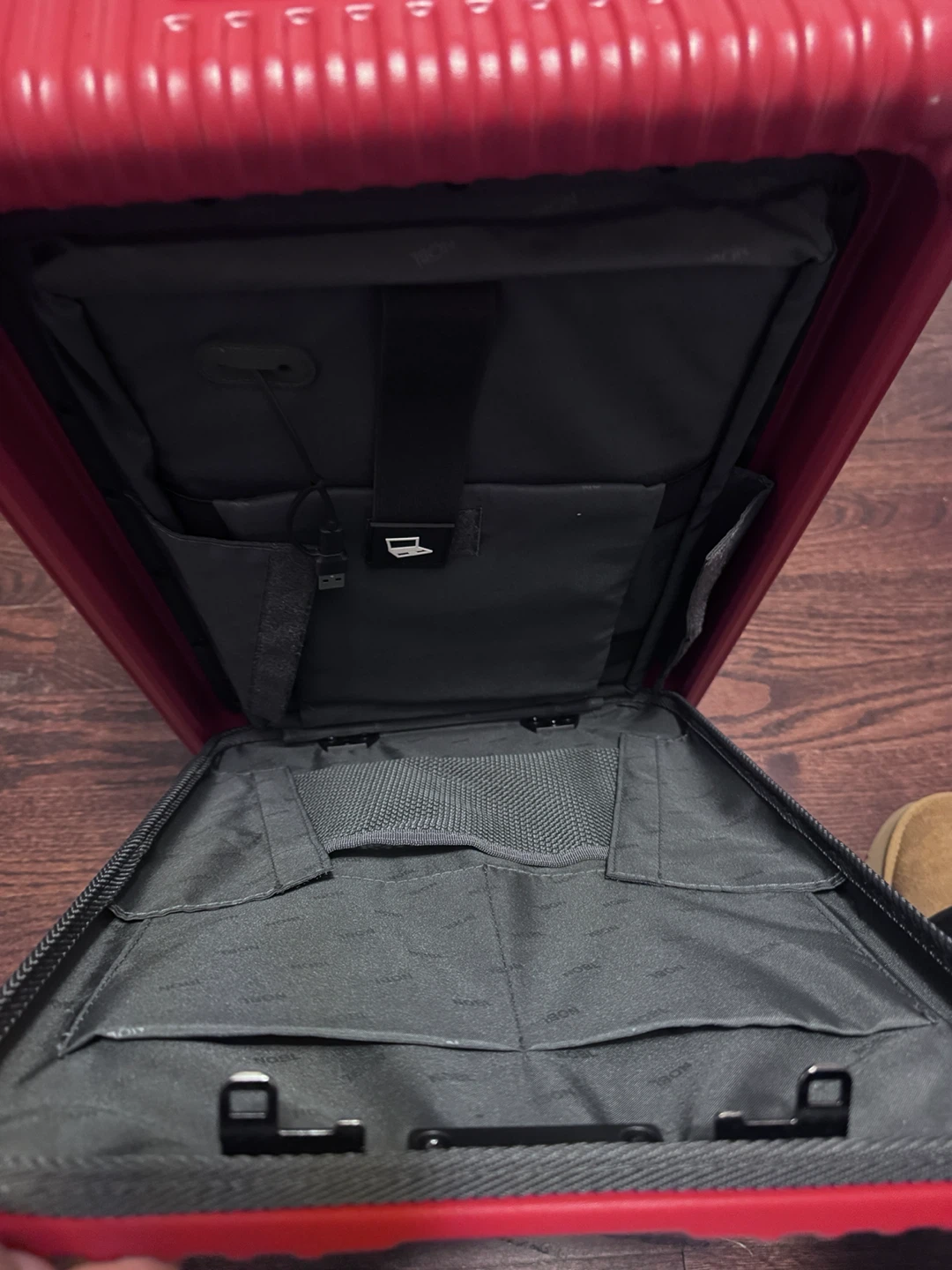 NOBL Red Hardside Carry-On Luggage - photo 3