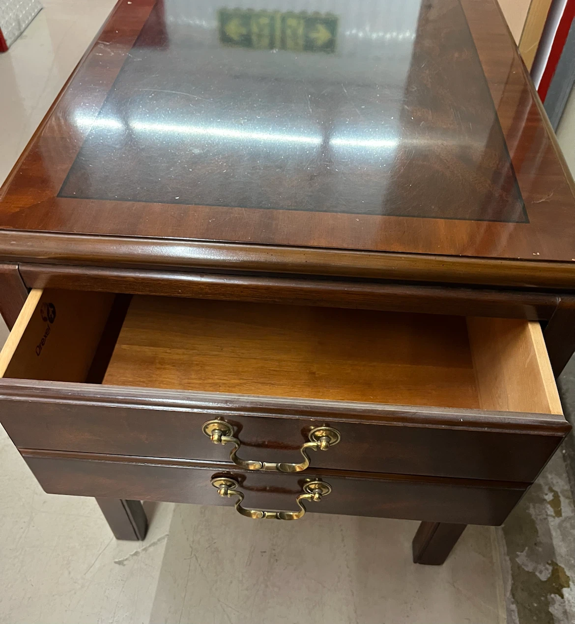 Drexel End Tables with 1 Drawer - photo 3