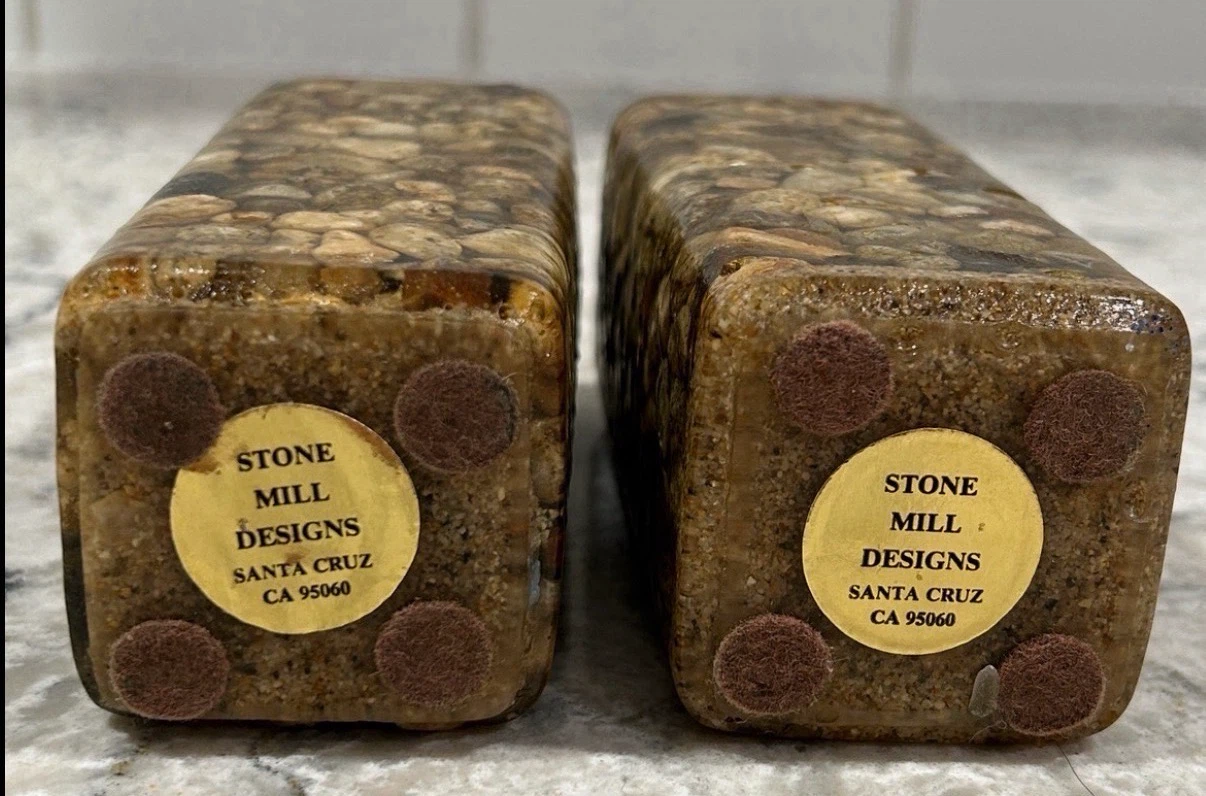 Pair of Vintage Stone Mill Designs Pebble Resin Candle Holders - photo 3