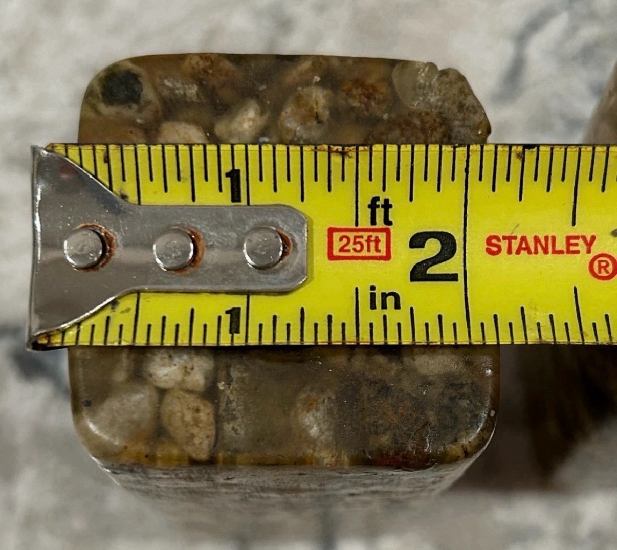 Pair of Vintage Stone Mill Designs Pebble Resin Candle Holders - photo 5