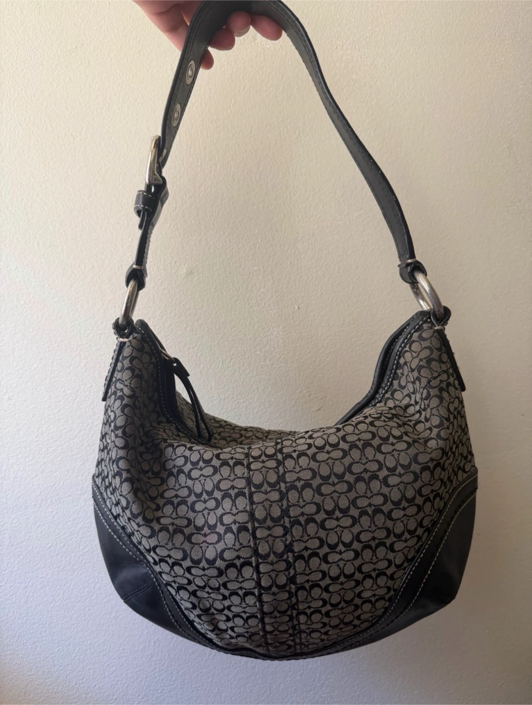 Vintage Coach Medium Black Soho Hobo bag