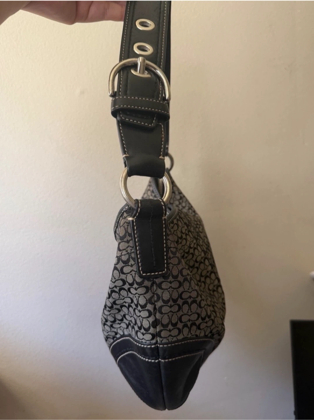 Vintage Coach Medium Black Soho Hobo bag - photo 2