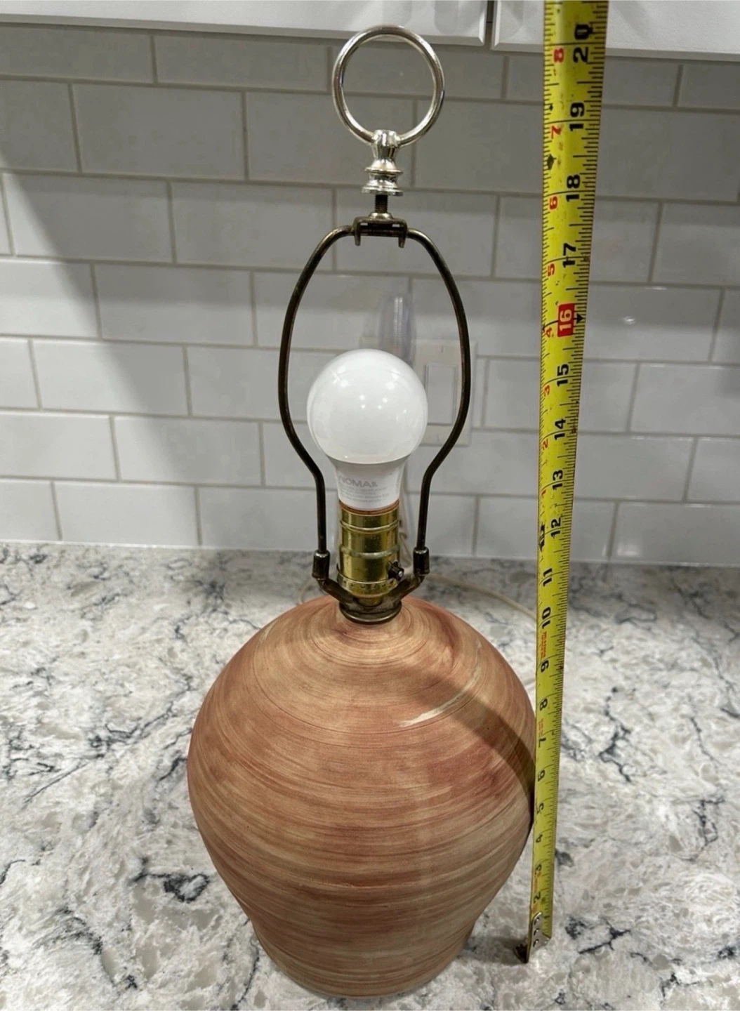 Vintage Ceramic Table Lamp – Woodgrain Glaze (Working No Shade) - photo 5