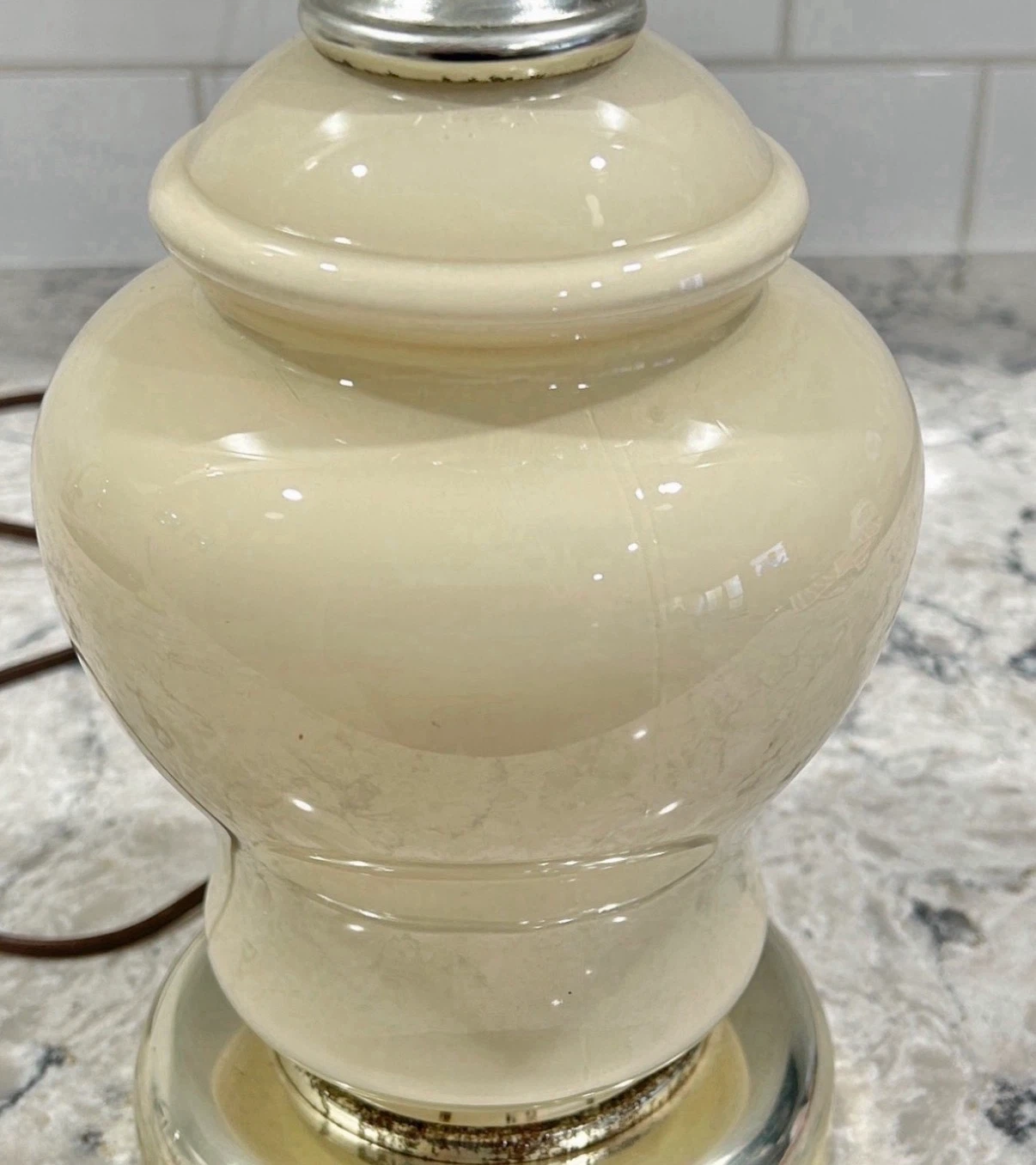 Vintage Cream Marbled Glass Table Lamp Base - photo 3