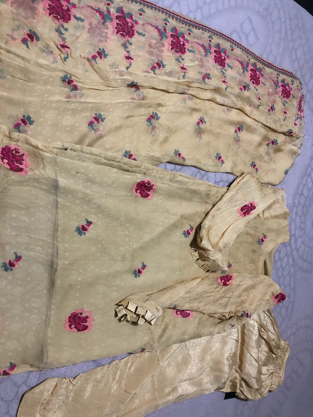 Beige Kurti with Pants and Scarf - photo 4
