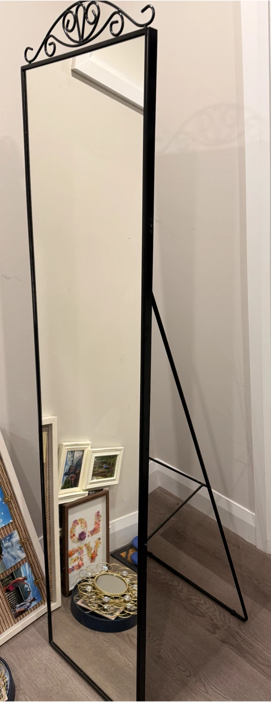 Full Length Standing Mirror with Ornate Top - photo 2