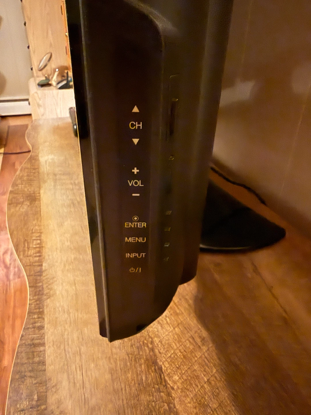 LG Television - photo 4