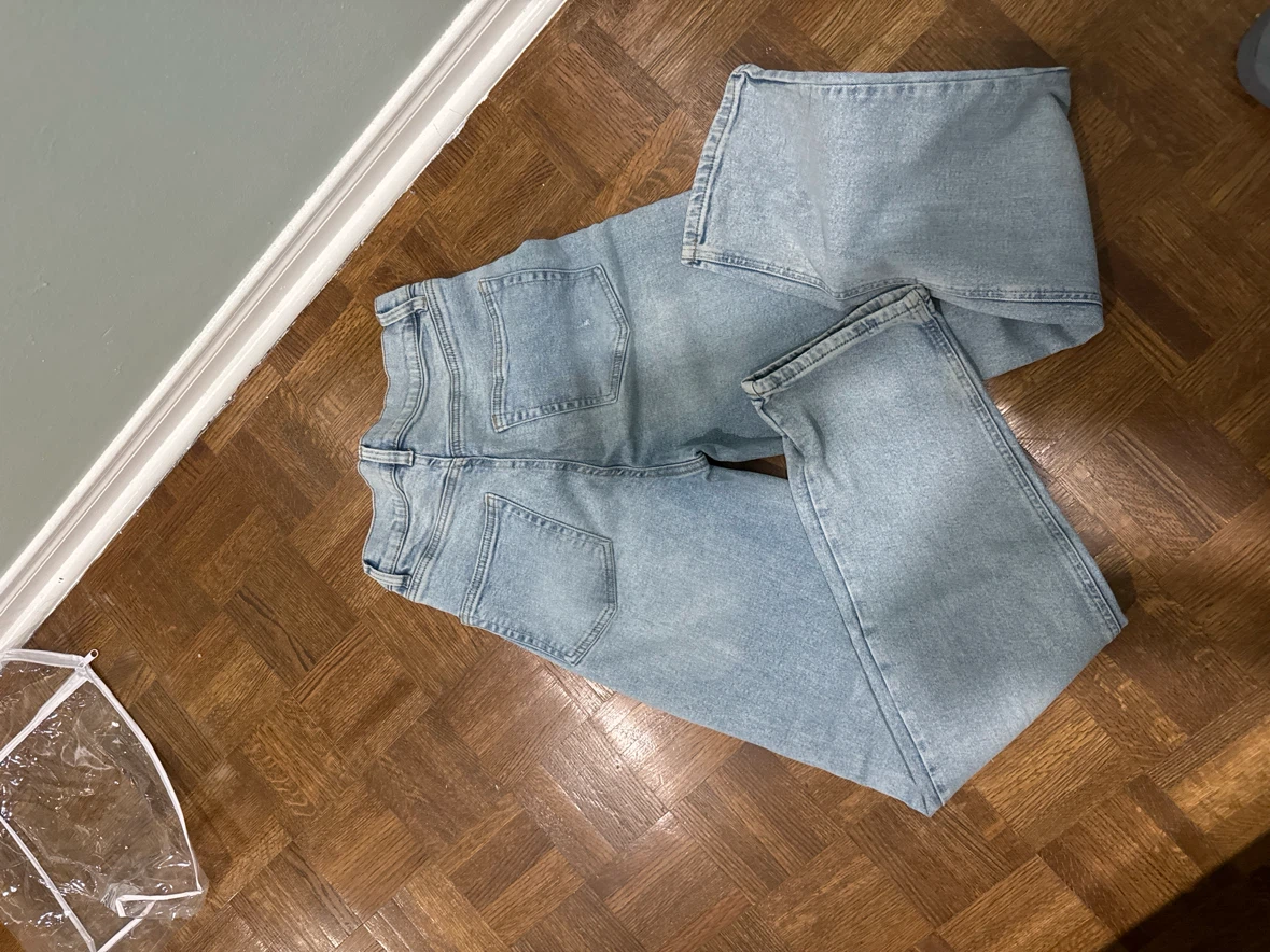 Ardene Baggy/Ample High Rise Ripped Jeans - photo 3