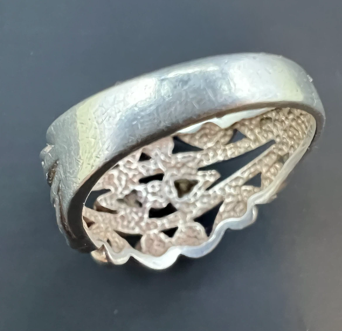 Vintage Black Hills Gold And Sterling Silver Ring - photo 4