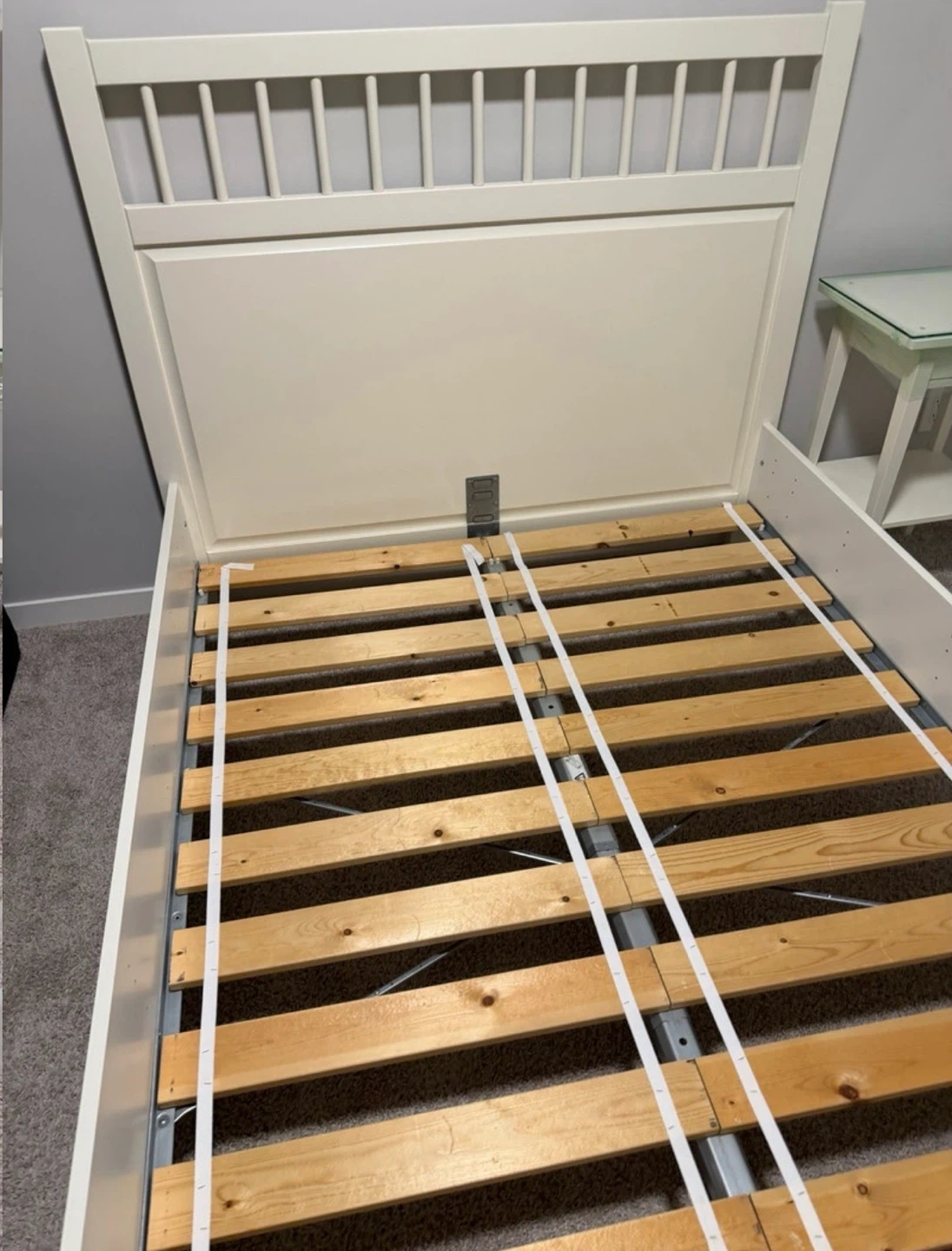 IKEA full double bed frame in white - photo 2