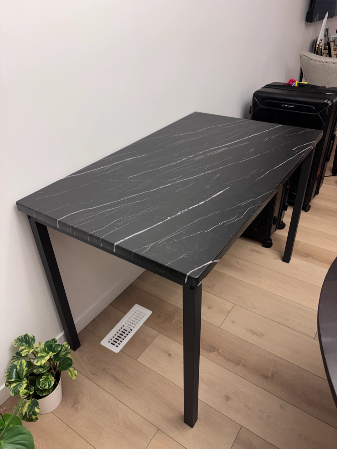 Marble Top table with Black Metal Legs - photo 2