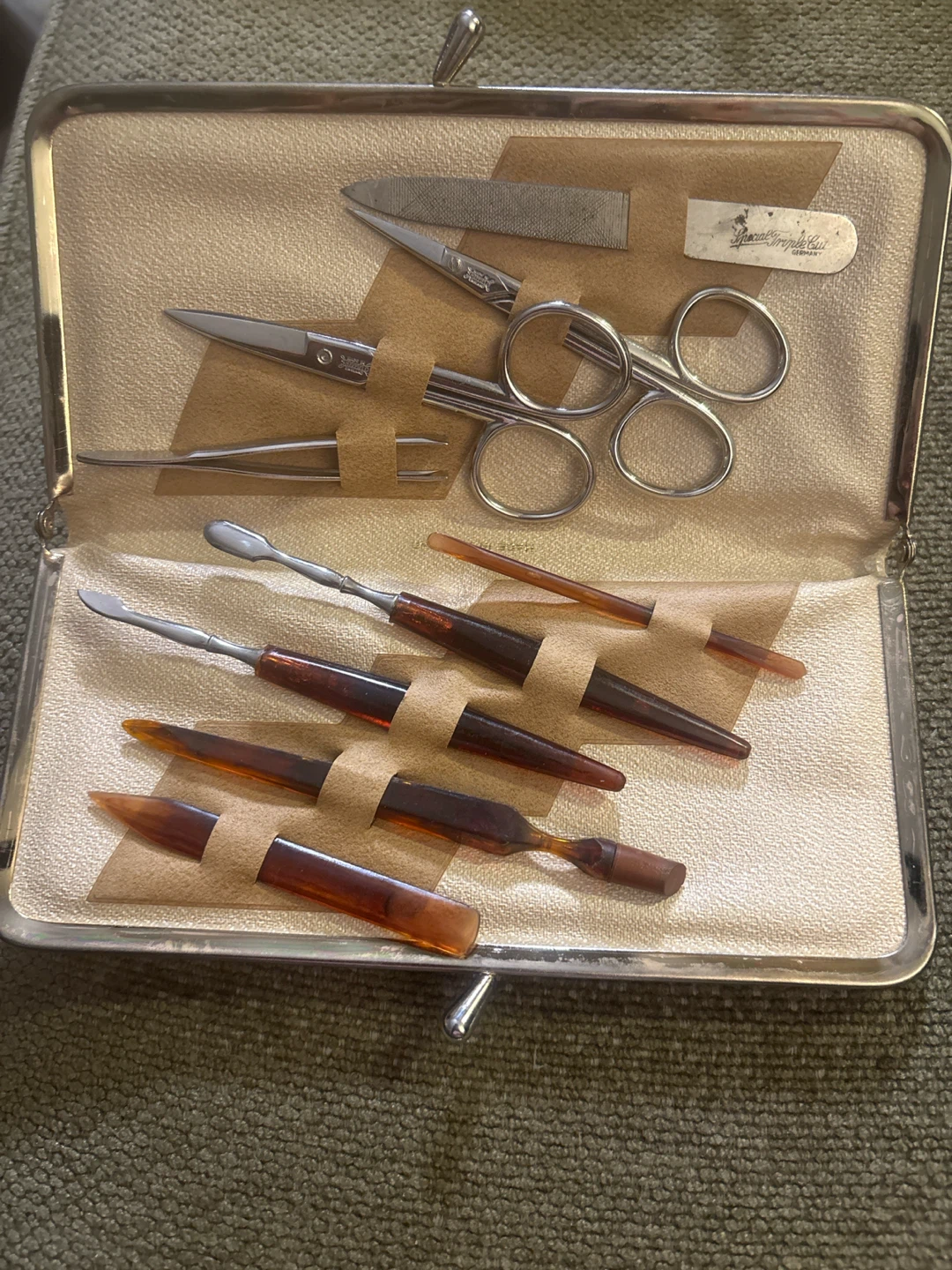 1960’s Vintage Manicure Set with Clutch - photo 2