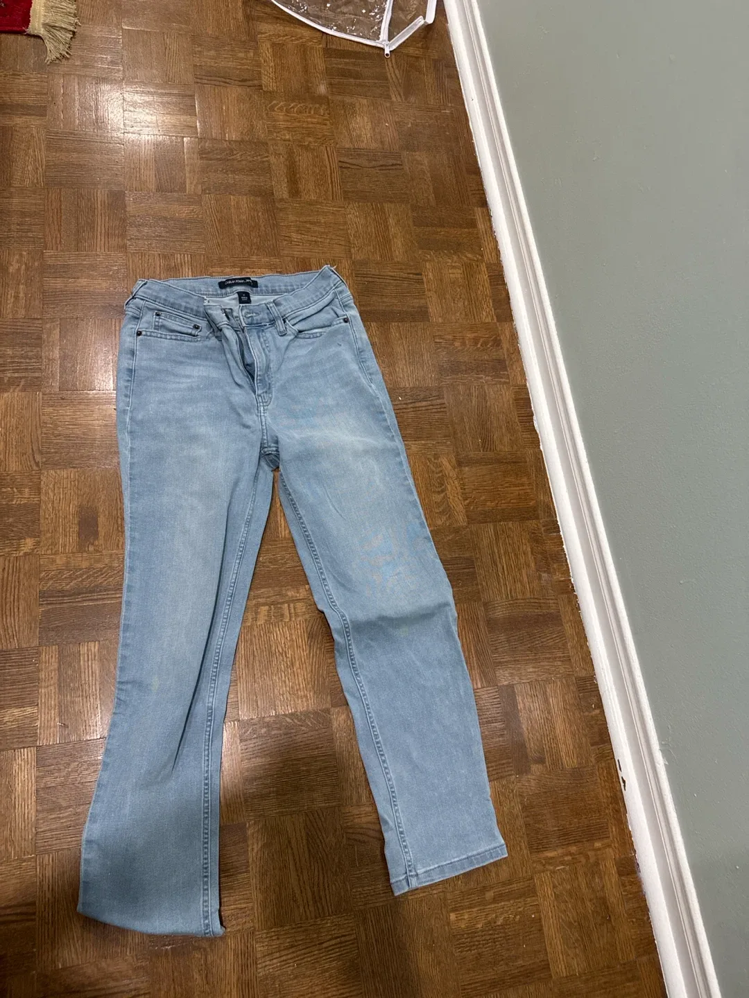 Calvin Klein Jeans - Light Wash Denim