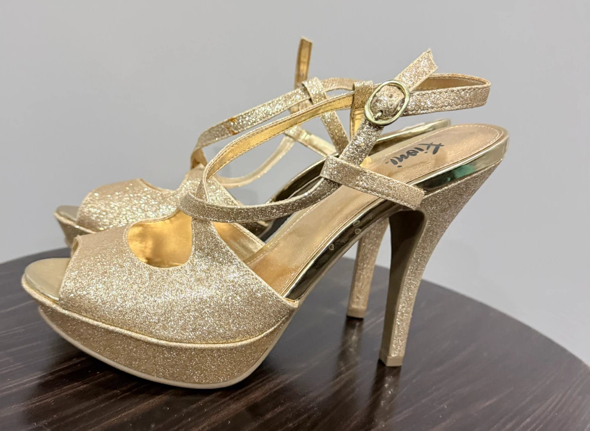 Gold Glitter Platform Heels - photo 3