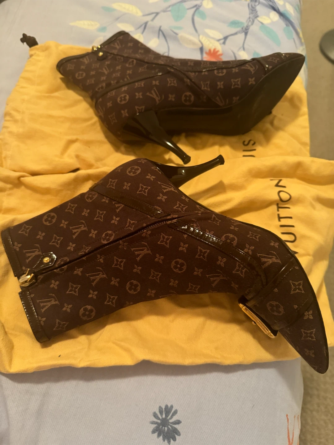 Louis Vuitton Ankle Boots - photo 4