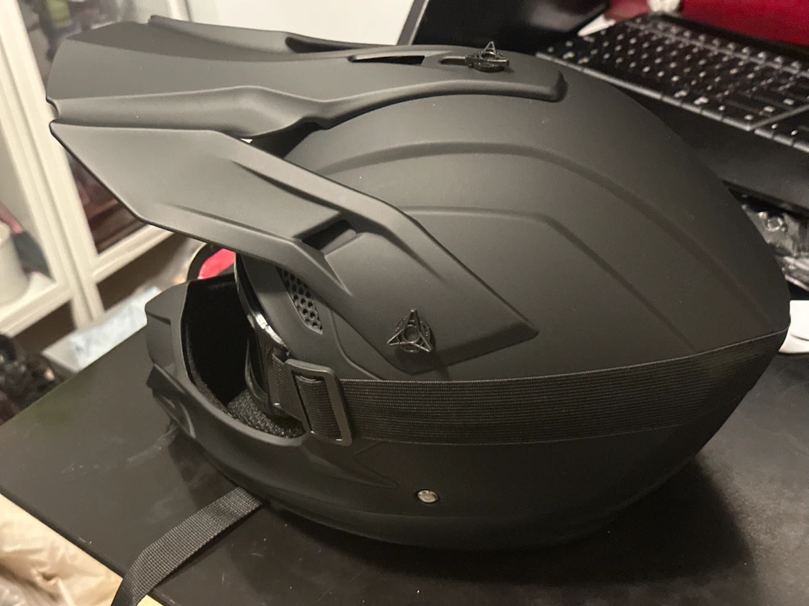VGV Motorcycle Helmet with Goggles - photo 2