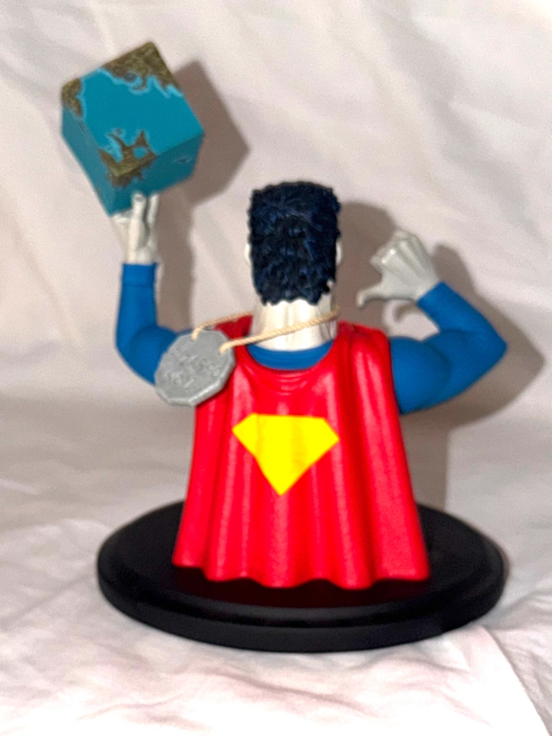 Bizarro Limited Edition Collectible Statue - photo 5