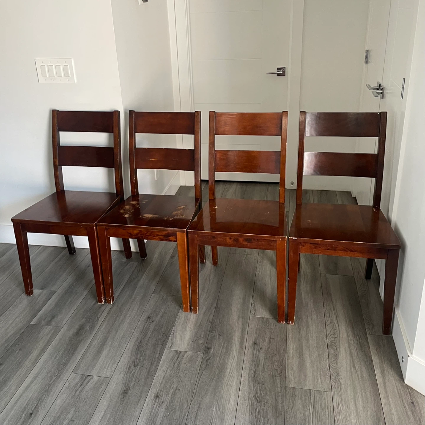 4 Wooden Dining Chairs