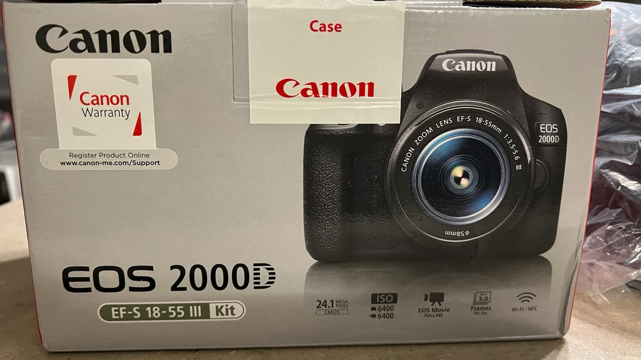 Canon EOS 2000D DSLR Camera EF-S 18-55 III Kit