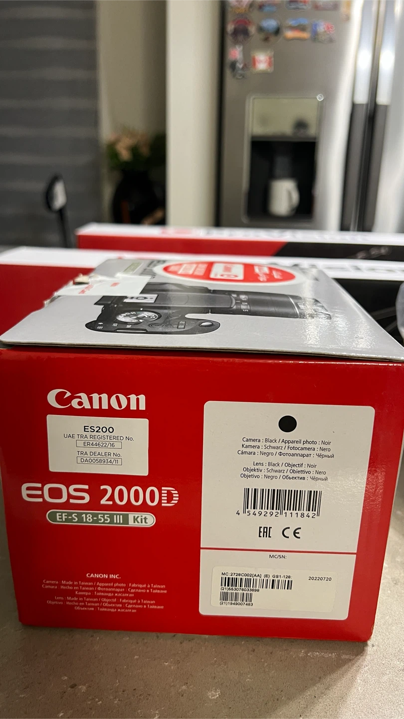 Canon EOS 2000D DSLR Camera EF-S 18-55 III Kit - photo 2