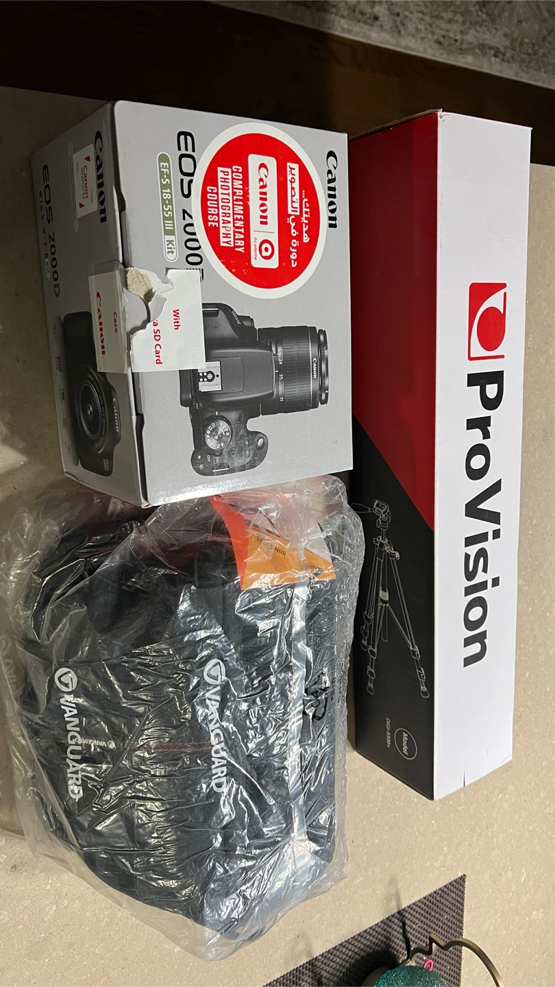 Canon EOS 2000D DSLR Camera EF-S 18-55 III Kit - photo 3
