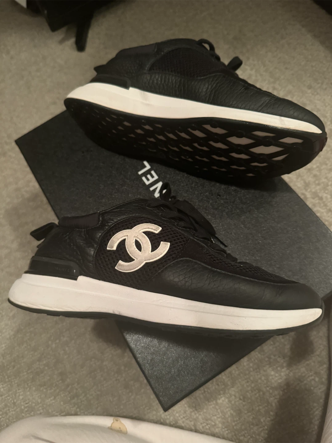 Chanel Black CC Sneakers - Size 35.5 - photo 3
