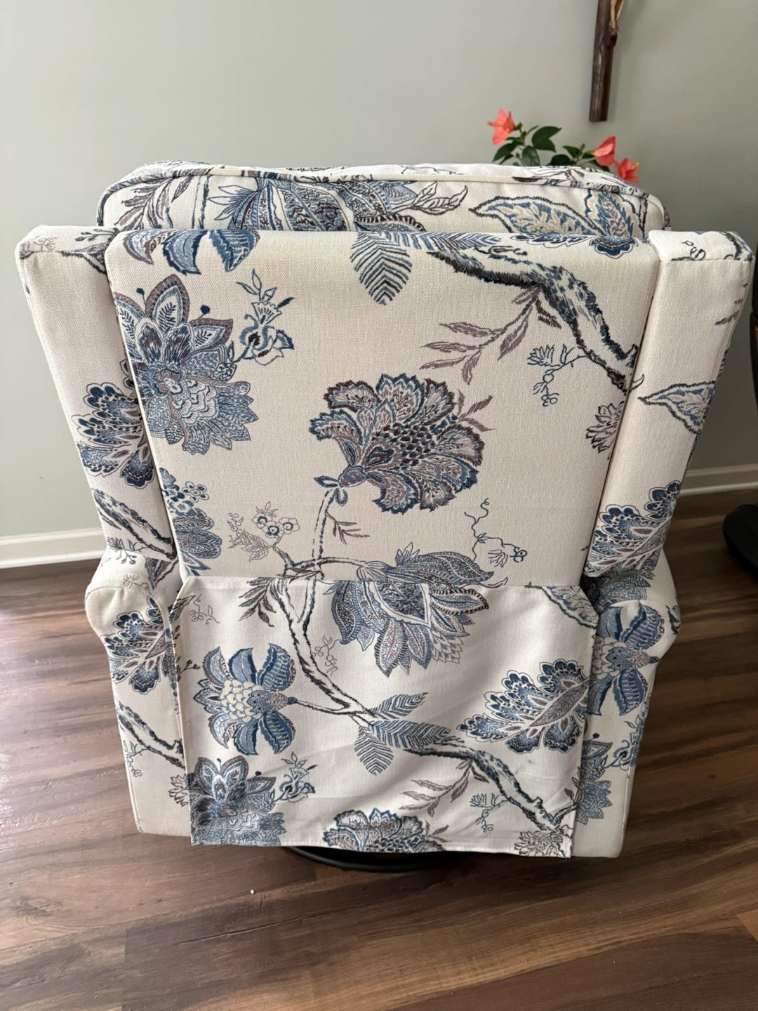 Adella Rocking Swivel Recliner Armchair - photo 5