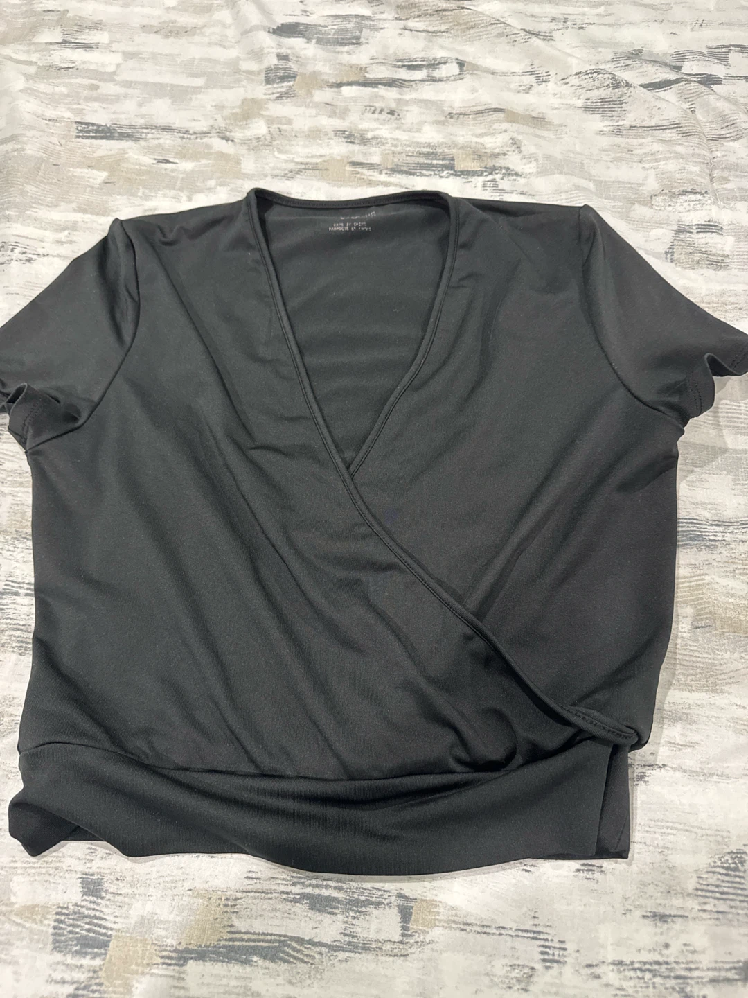 SOS Contour Black Wrap Top L/G