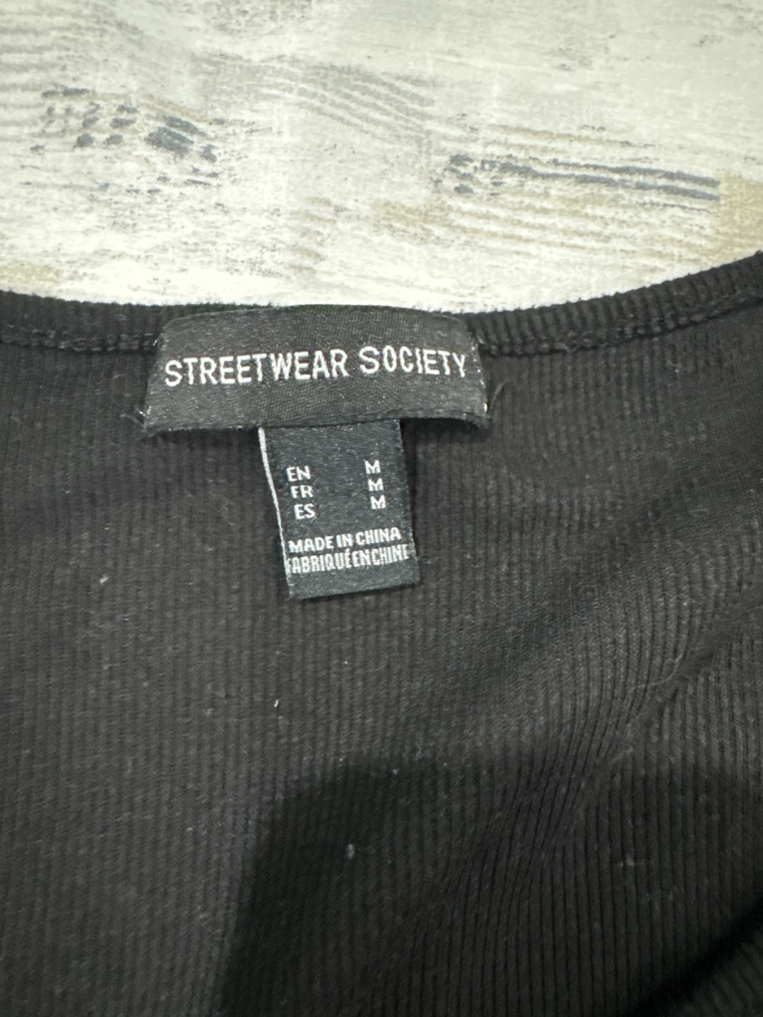 Streetwear Society Black Ribbed V-Neck Top - Size M - photo 2
