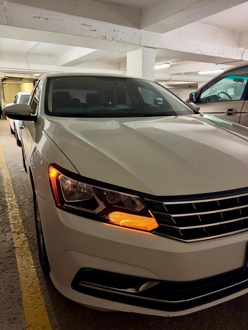 White Volkswagen Passat TSI 2018 - photo 2