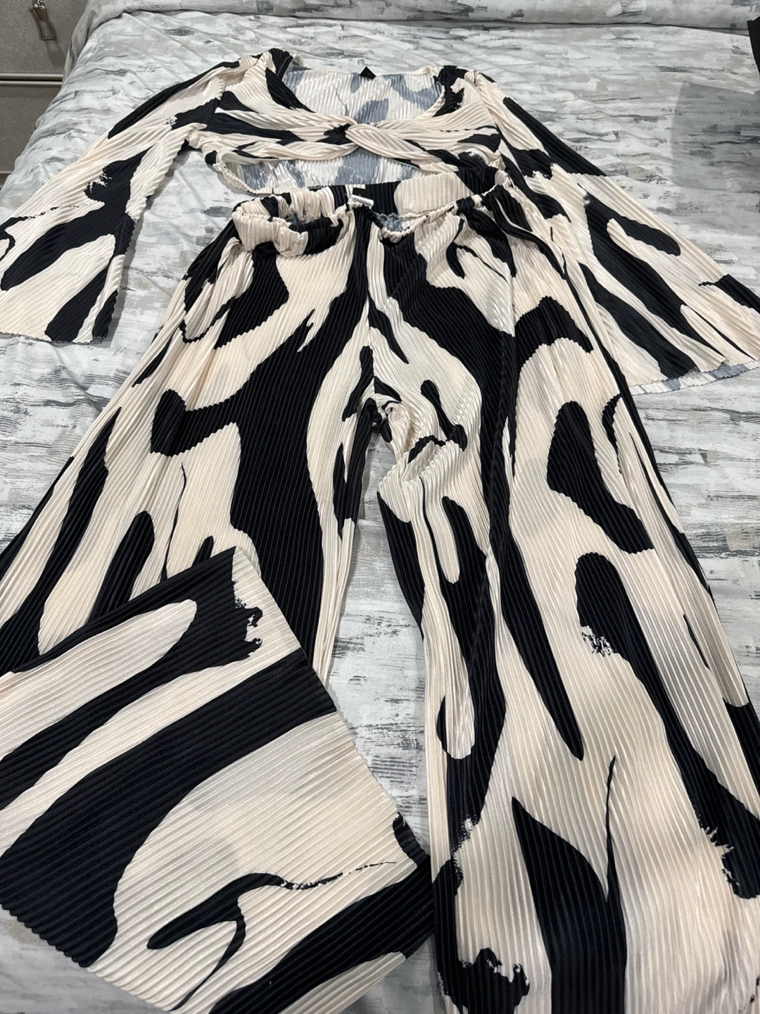 SHEIN Pleated Print Matching Set - photo 5