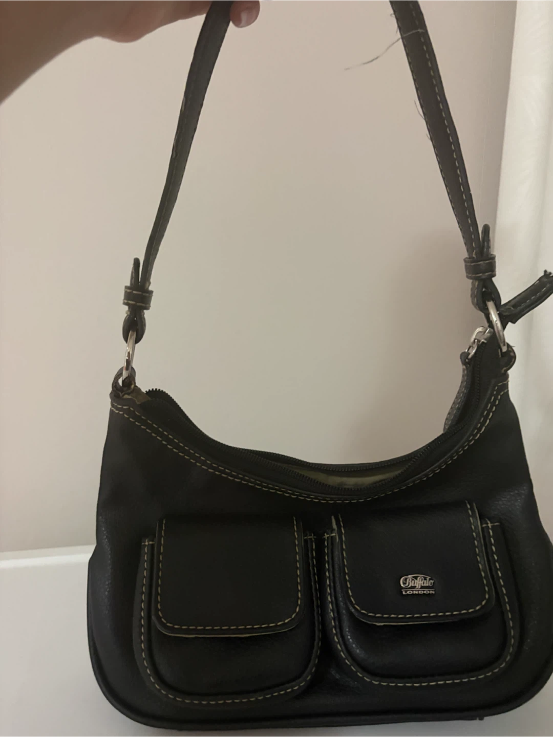 Buffalo London Shoulder Bag