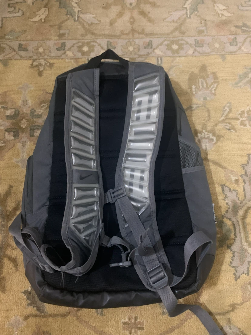 Nike elite backpack