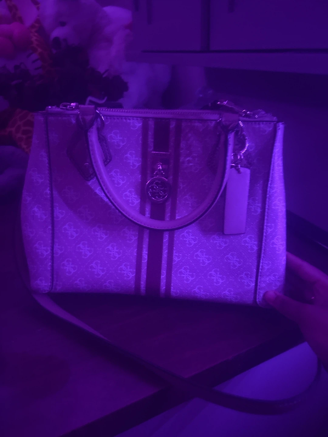 A real guess hand bag