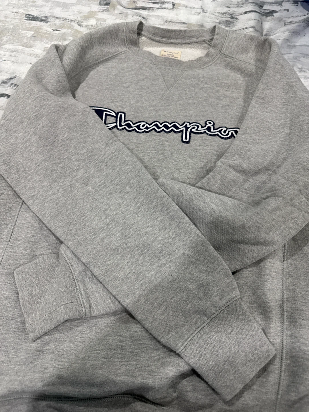 Champion Grey Crewneck Sweatshirt - Medium - photo 3