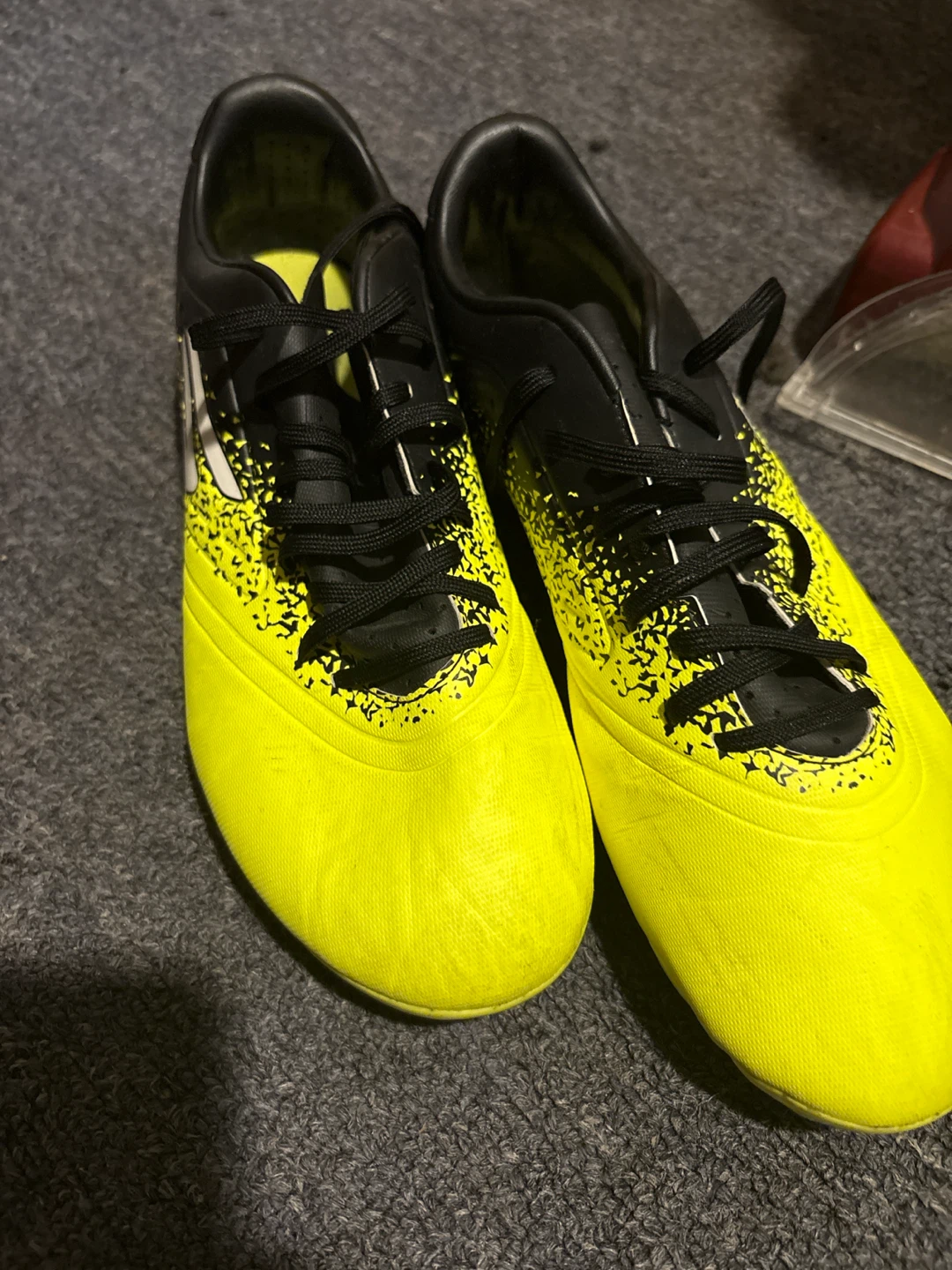 Diadora Soccer Cleats - Yellow/Black - photo 2