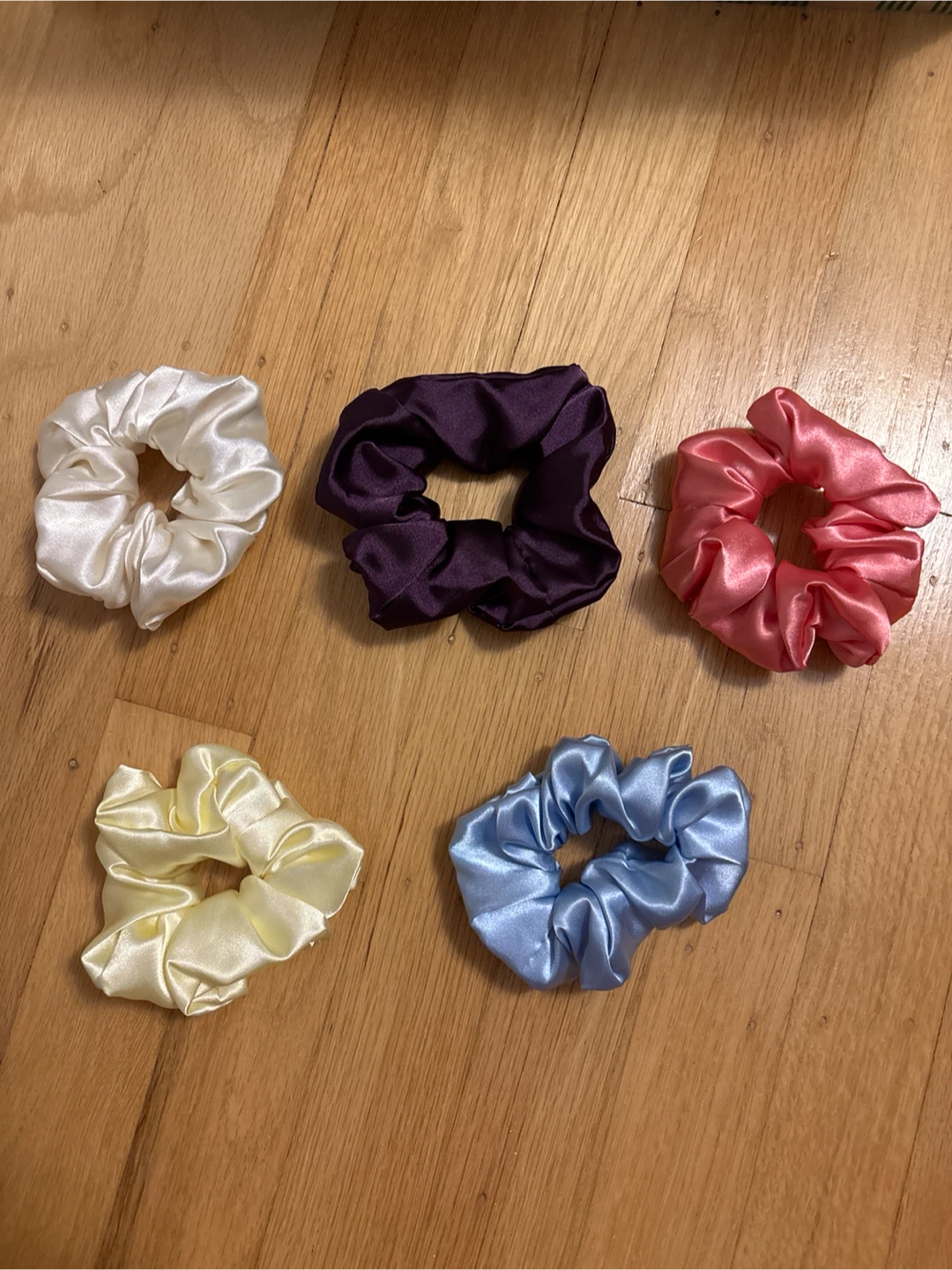 Hair tie scrunchies - photo 2
