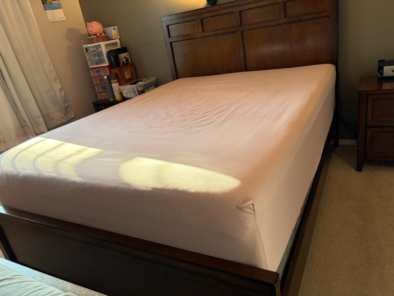 Wooden Bed Set : Frame  with Headboard and 2 nightstands - photo 5
