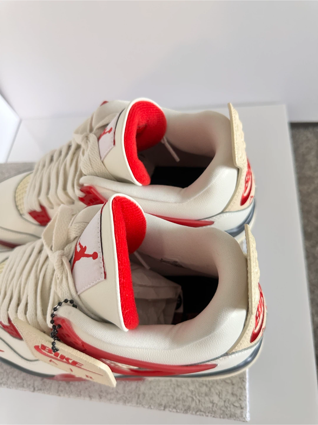 Jordan 4 | Brick After Brick - photo 2