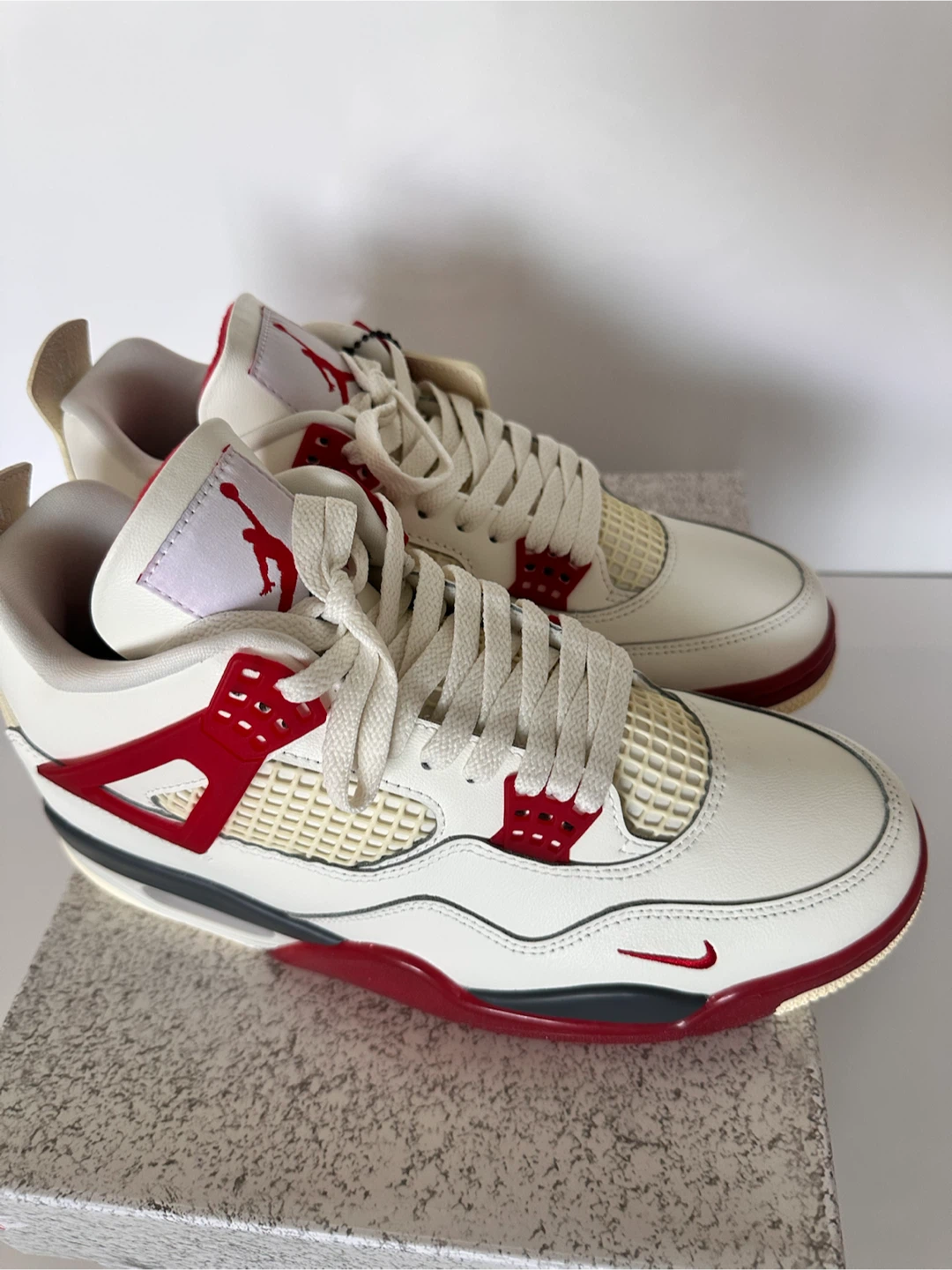 Jordan 4 | Brick After Brick - photo 4