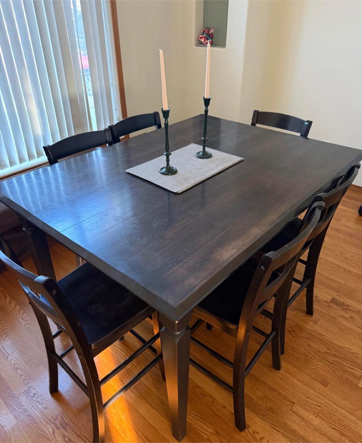Farmhouse Style - Dark Wood Counter Height with 6 Chairs - photo 2