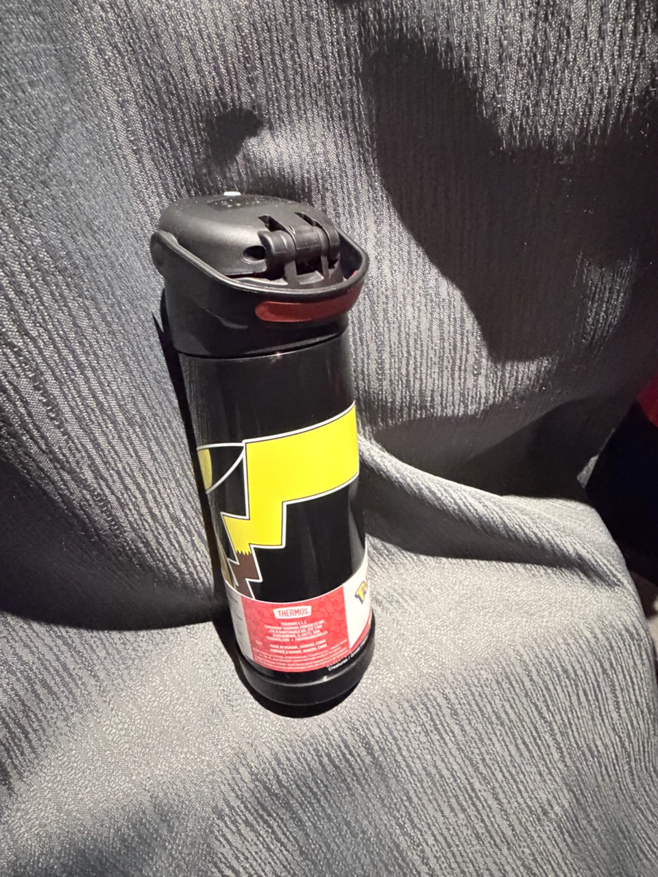 Pokémon Pikachu Thermos Water Bottle - photo 3