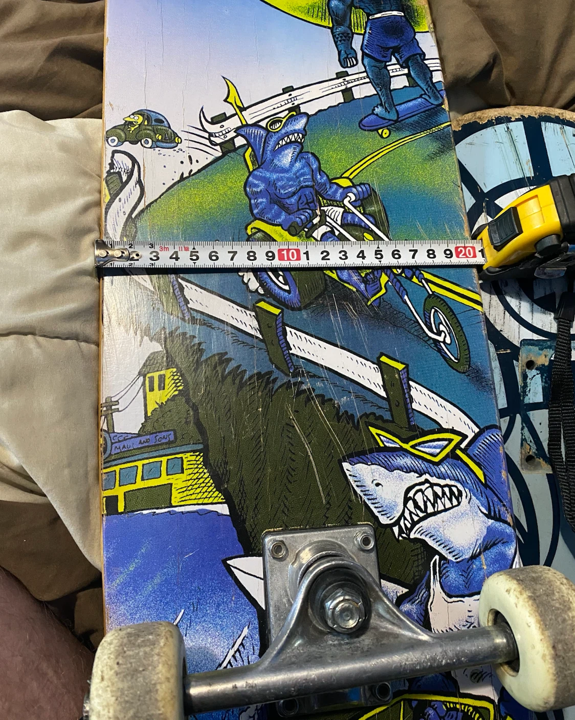 Complete Maui and Sons “Sharkman” Skateboard - photo 4
