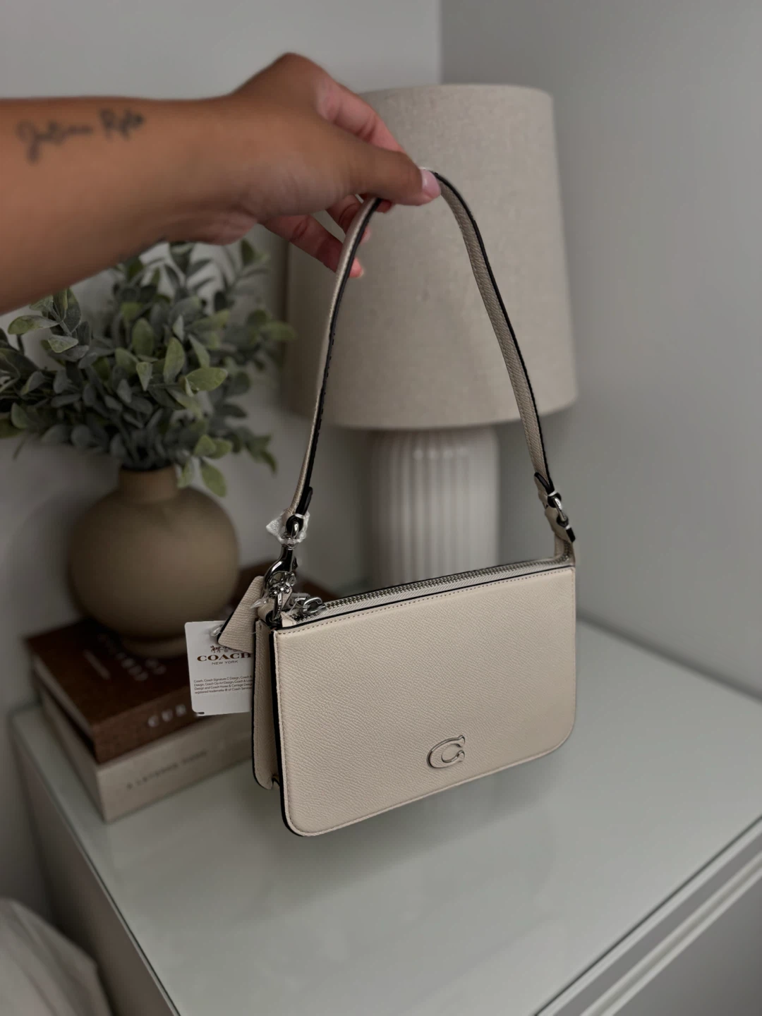 Coach Pouch Bag CJ797 – Chalk