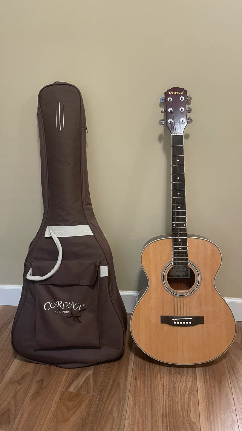 VINTOR Acoustic Guitar with Gig Bag